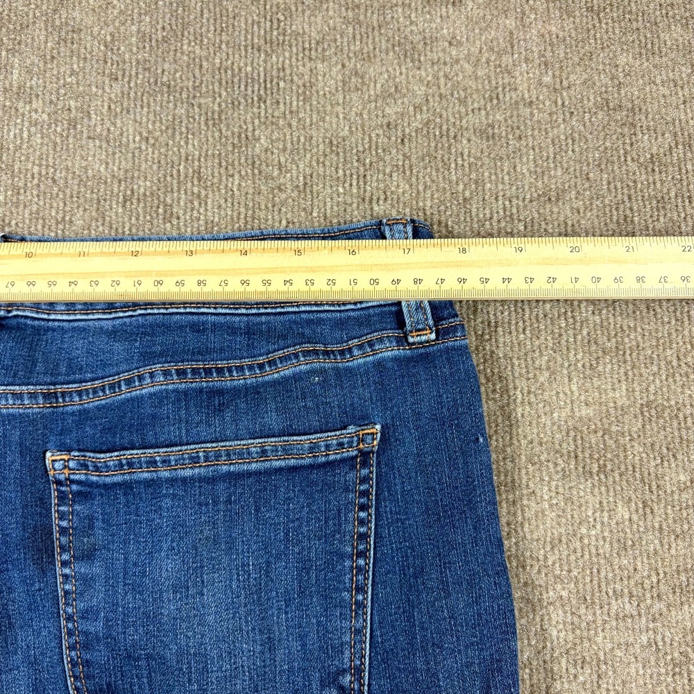 St John's Bay Jeans Womens 14P Blue Denim Stretch Cotton Straight Leg Minimalist - Picture 11 of 12